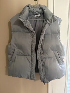 Women's Light Blue/Gray Puffer Vest with High Collar
